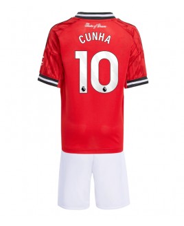 Günstige Manchester United Matheus Cunha #10 Heimtrikotsatz Kinder 2025-26 Kurzarm (+ Kurze Hosen)